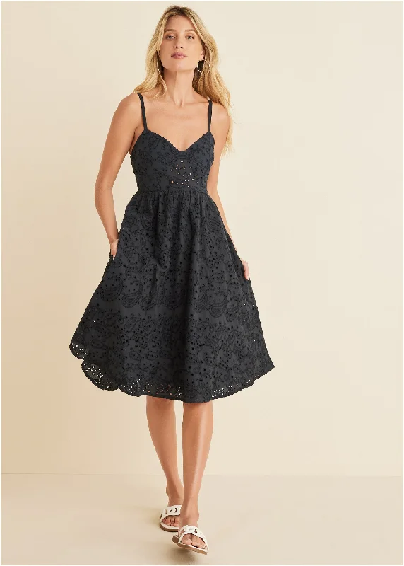  Urban Style PromotionsPaisley Eyelet Dress - Black