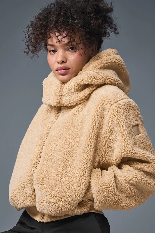  Style BreakthroughsFoxy Sherpa Jacket - Camel