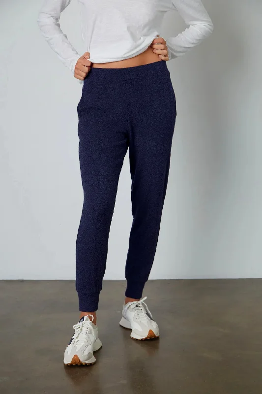  Timeless Women's OutfitZolia Joggers - Navy