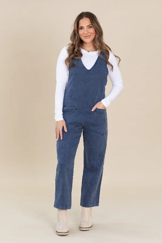  Limited EditionCasual Adjustable Strap Jumpsuit With Pockets