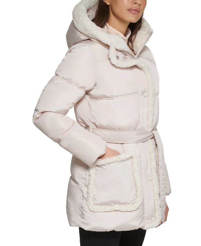  Women's Trendy AttireMixed Media Puffer