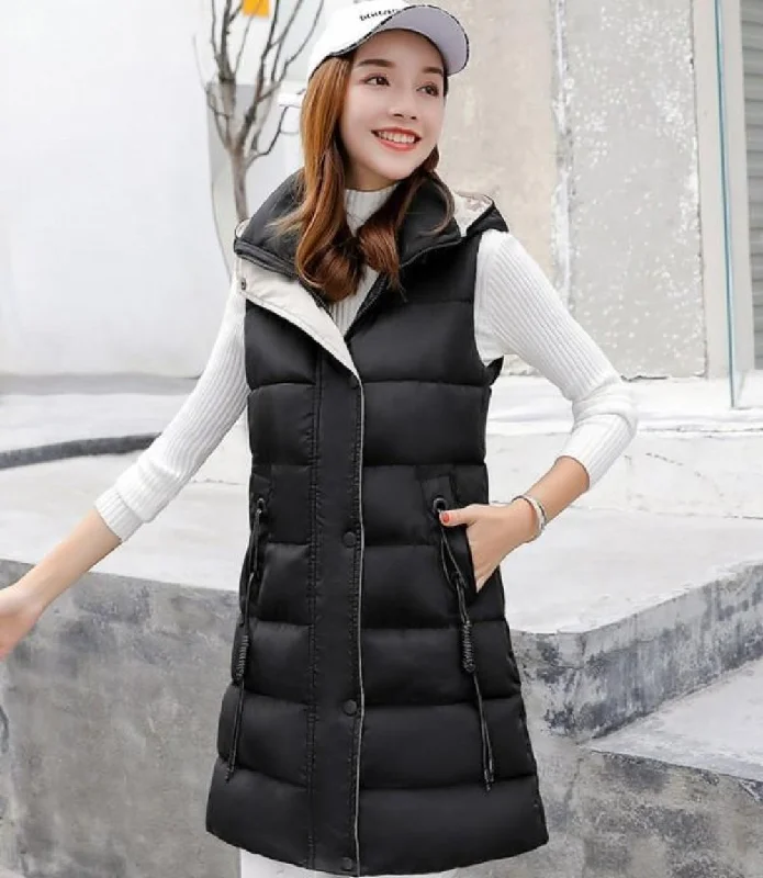  Women's Vacation AttireWomens Classic Black High Collar Hooded Puffer Winter Vest