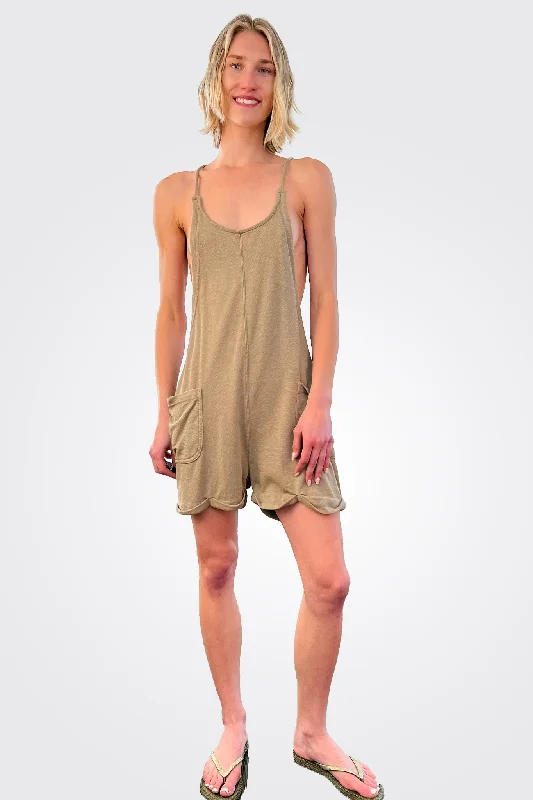  Women's Functional Apparel For Outdoor ActivitiesOverall Pocket Romper - Basil