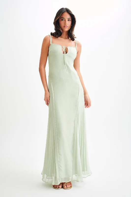  Exclusive Designer Style DealsSaira Chiffon Maxi Dress - Pastel Green