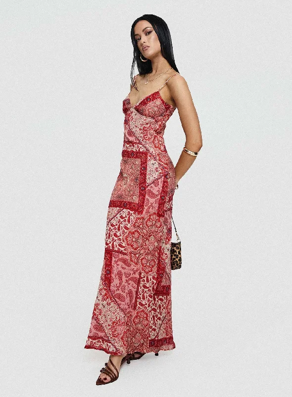  Fresh Fashion DiscountsSugar Plum Maxi Dress Red Paisley