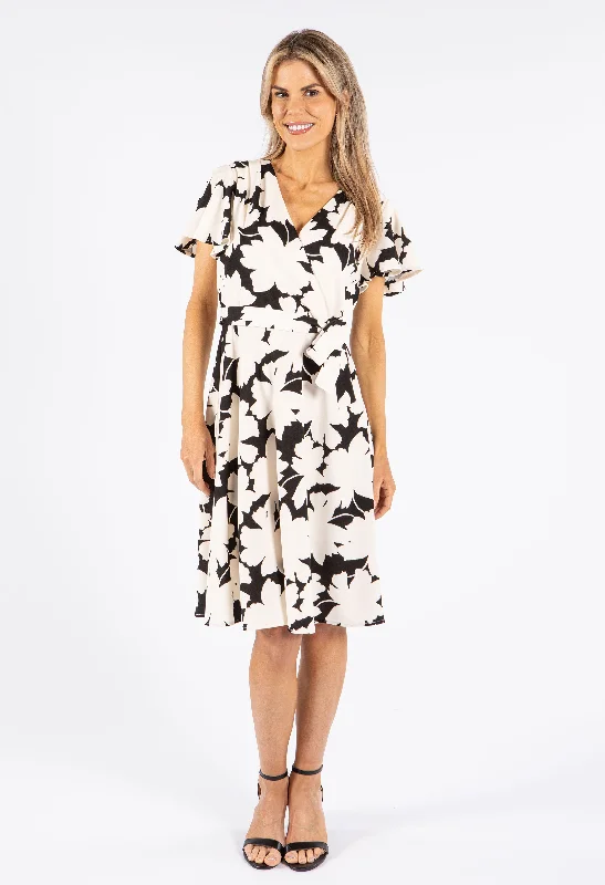  Sustainable Women's ApparelFloral Monochrome Dress