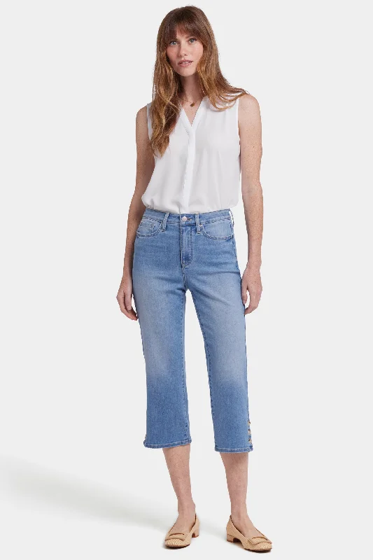  Women's Chic ApparelJoni Relaxed Capri Jeans - Salamanca Sun