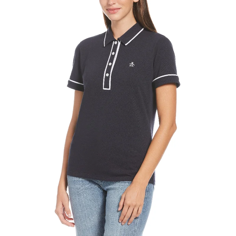  Women's Holiday OutfitWomen's Veronica Polo