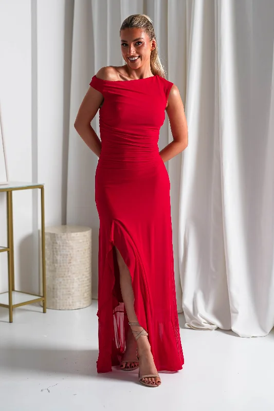  Vintage-Inspired Women's ApparelCellinna Mesh Maxi Dress | Red