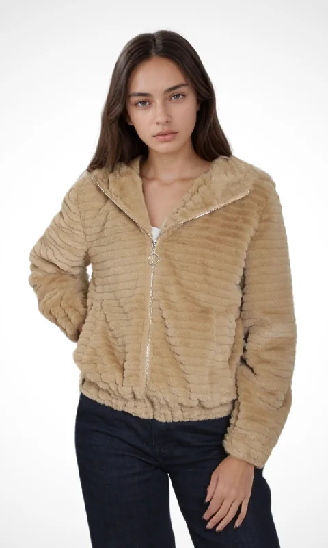  New In This SeasonWomen Fur Short Jacket (Café)