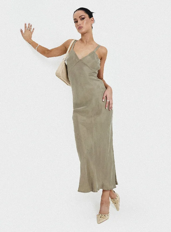  Casual Chic Women's ClothesLaurette Maxi Dress Sage