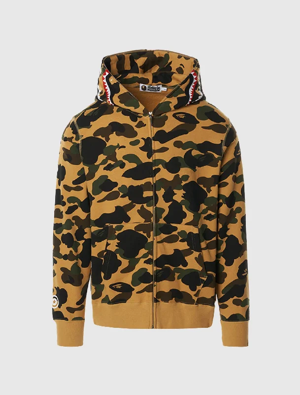  Step Ahead, Lead The Trend1ST CAMO SHARK HOODIE