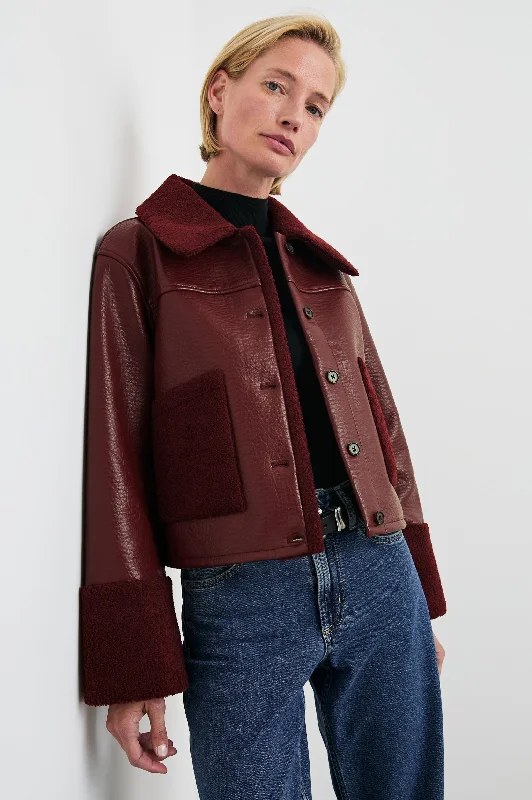  Women's OutfitDRIA JACKET - MAROON SHEARLING