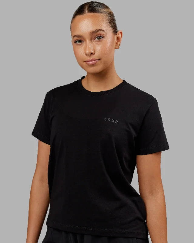  Women's Outerwear ApparelDeluxe PimaFLX Tee - Black