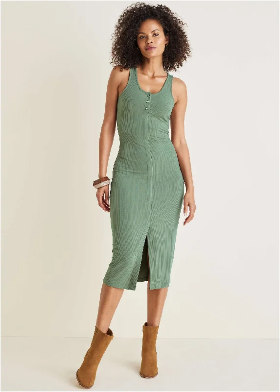  Women's Clothing For Outdoor EventsHenley Midi Dress - Basil