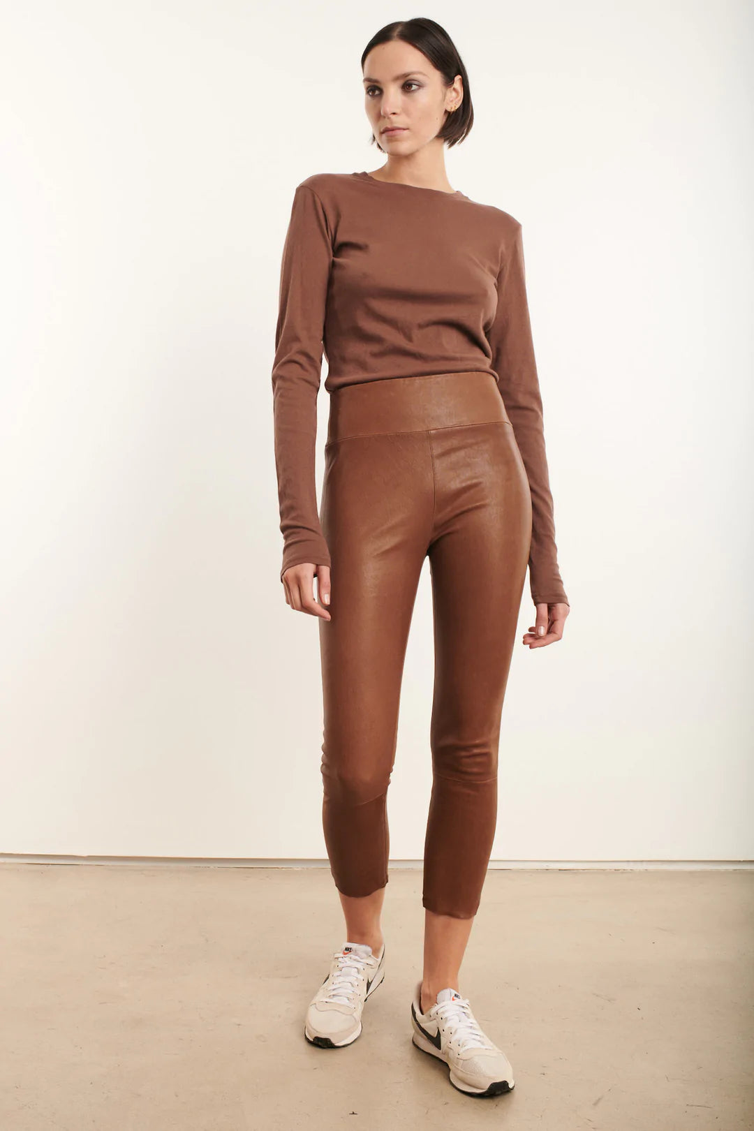  Women's Work Outfit For The OfficeCapri Leather Legging - Cocoa